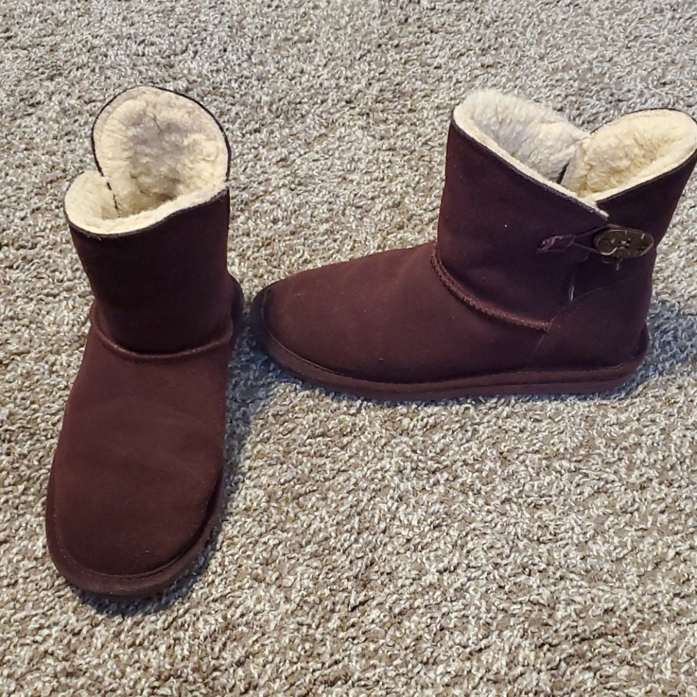 Girls boots